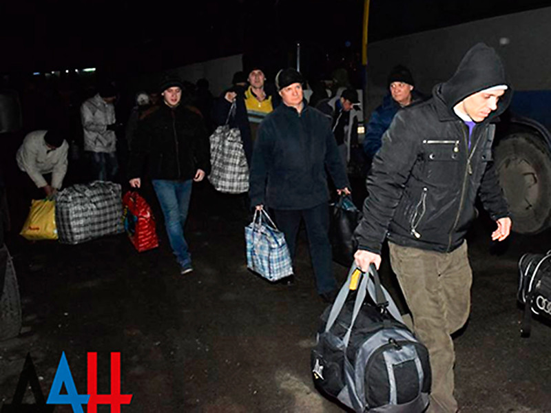 Киев и непризнанные республики Донбасса завершили обмен пленными