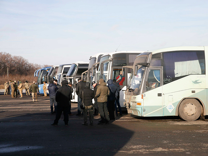 В Донбассе начался обмен  военнопленными
