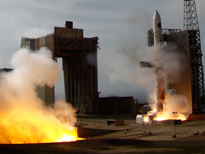 США успешно запустили ракету-носитель Delta IV с секретным спутником-разведчиком (ВИДЕО)
