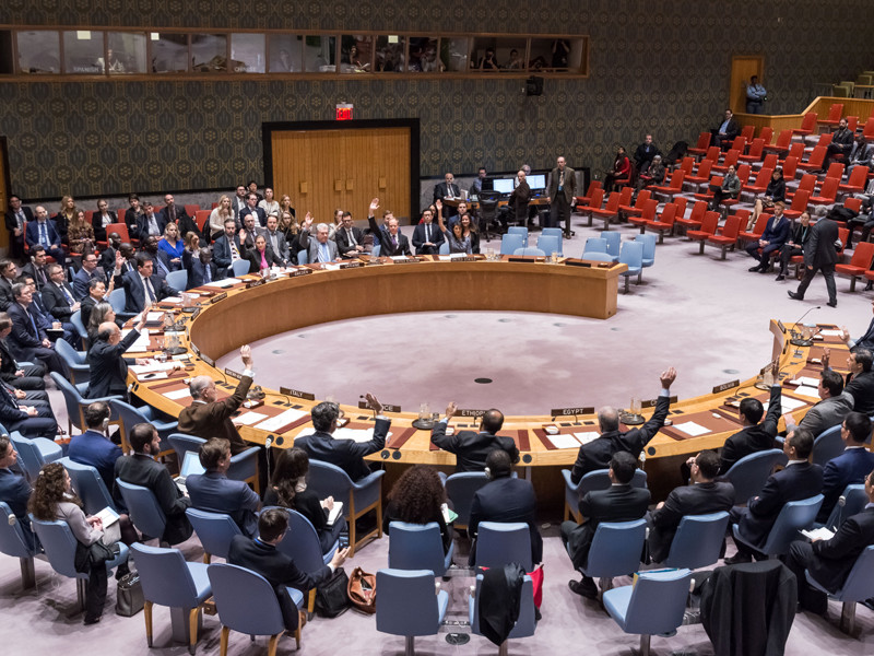 Совет Безопасности ООН проведет в пятницу, 5 января, экстренное заседание в связи с событиями в Иране, на котором обсудит обстановку в этой стране