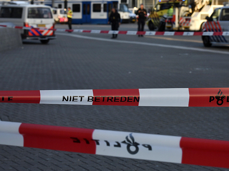 В центре Амстердама вечером в пятницу, 26 января, произошел инцидент со стрельбой. В результате один человек погиб и еще двое получили ранения