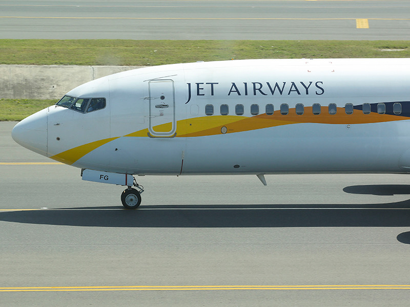 Индийский авиаперевозчик Jet Airways уволил пилотов, которые устроили шумную ссору в кабине во время рейса