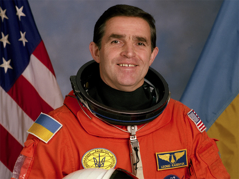 В Киеве на 68-м году жизни скончался первый украинский космонавт Леонид Каденюк