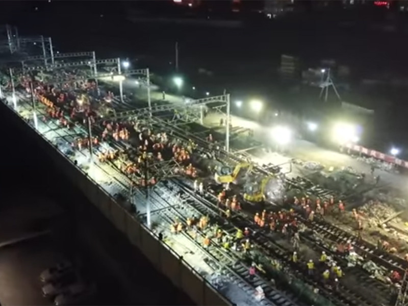 В Китае за 9 часов построили новую железнодорожную развязку