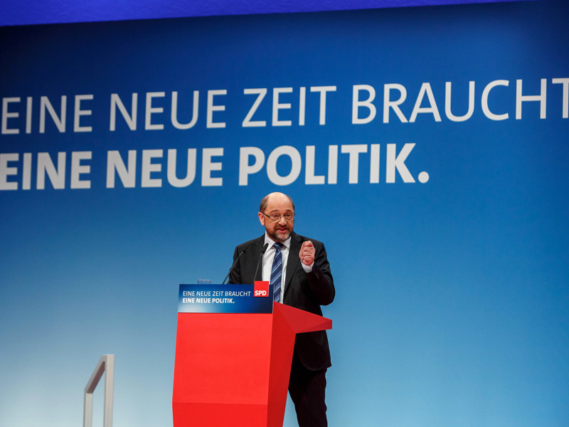 На съезде за переговоры о коалиции агитировал глава СДПГ Мартин Шульц