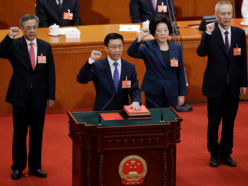 Вице-премьерами китайского правительства стали Хань Чжэн, Сунь Чуньлань, Ху Чуньхуа, Лю Хэ