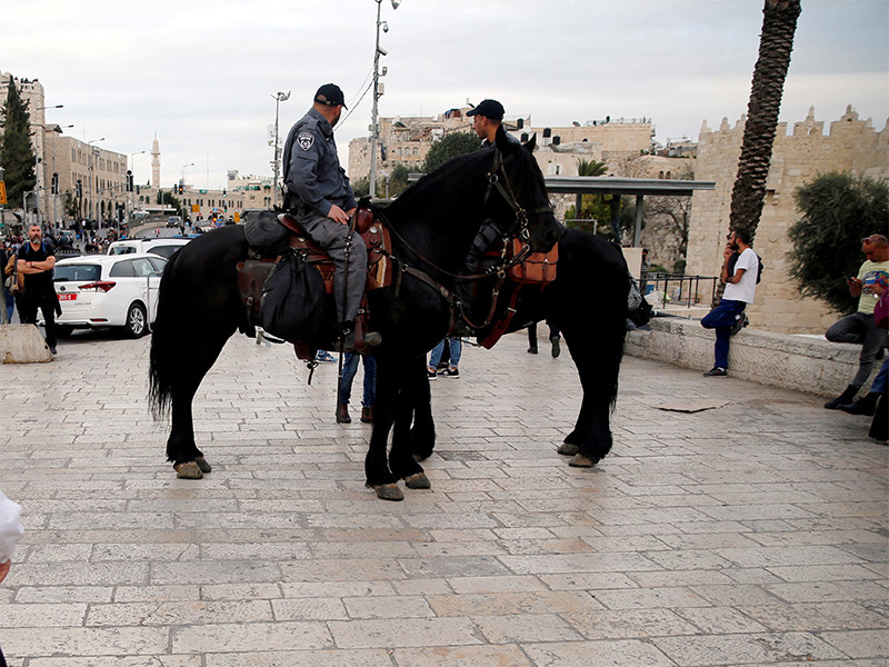 Палестинец зарезал израильского охранника в Старом городе Иерусалима
