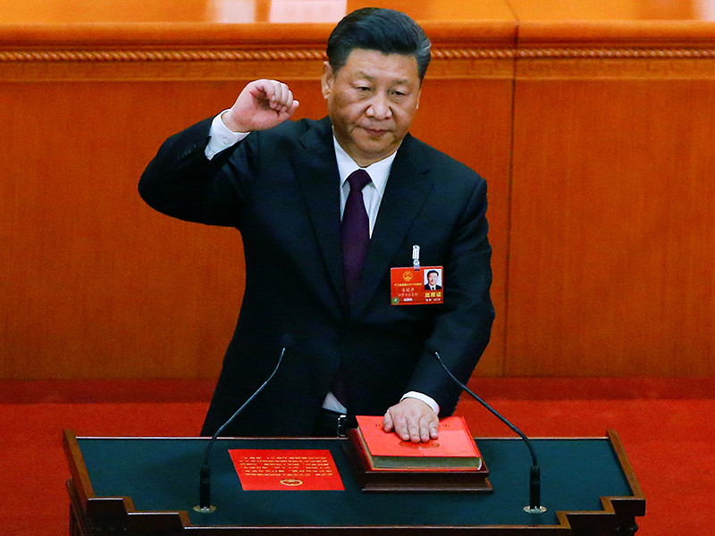 Си Цзиньпин в субботу был переизбран председателем Китайской Народной Республики и председателем Центрального военного совета (ЦВС), таким образом, во второй раз возглавив Китай