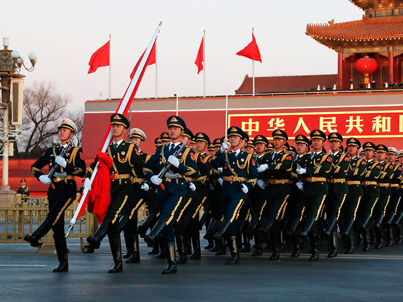 Китай увеличит военный бюджет на 8,1% - до 1,11 триллиона юаней