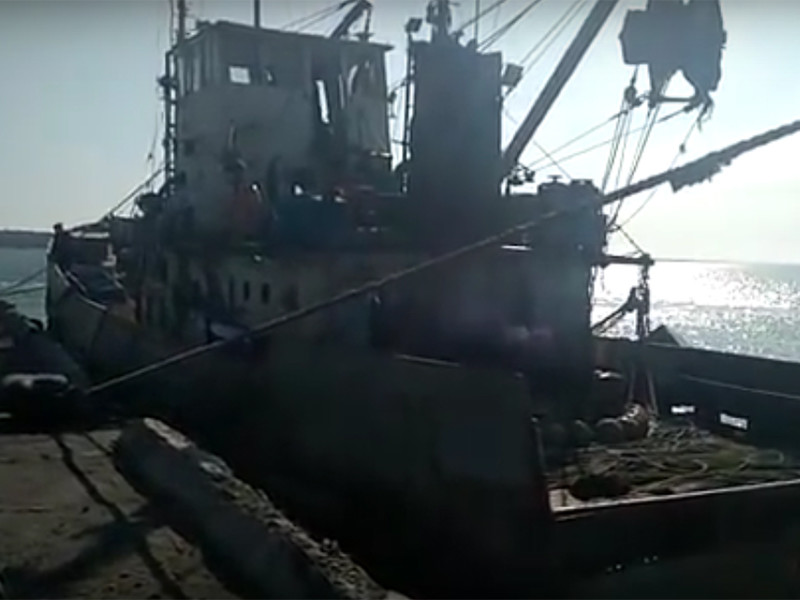 Экипаж арестованного на Украине крымского рыболовецкого судна "Норд" отпустили на свободу