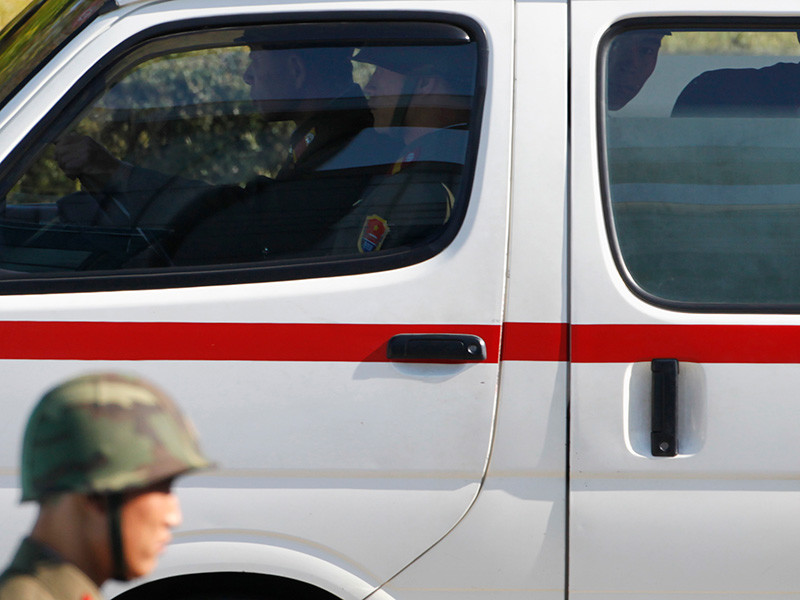 Крупное ДТП с участием туристического автобуса произошло в ночь на воскресенье, 23 апреля, в провинции Хванхэ-Пукто на юге КНДР. По предварительным данным, погибли более 30 человек