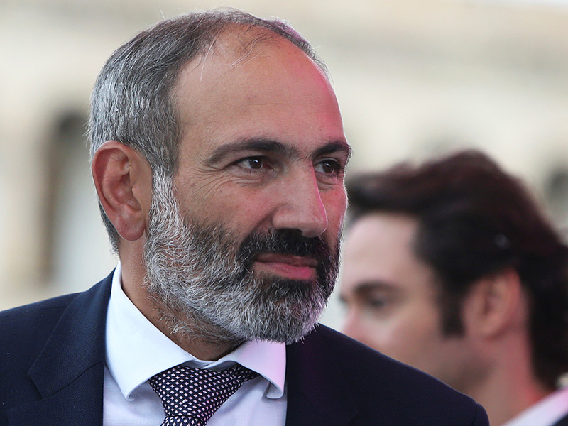 Премьер-министр Армении Никол Пашинян обратился к соотечественникам с призывом прекратить добиваться решения любых вопросов при помощи протестных акций