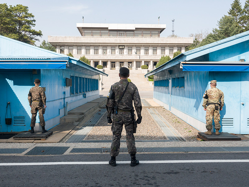 КНДР и Южная Корея договорились о встрече на высоком уровне в Пханмунджоме