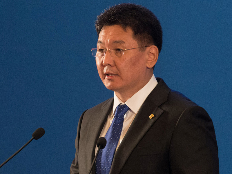 Премьер-министр Монголии Ухнаагийн Хурэлсуха отменил визит в Россию