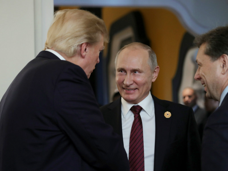 WSJ: Белый дом начал готовиться к встрече Трампа и Путина
