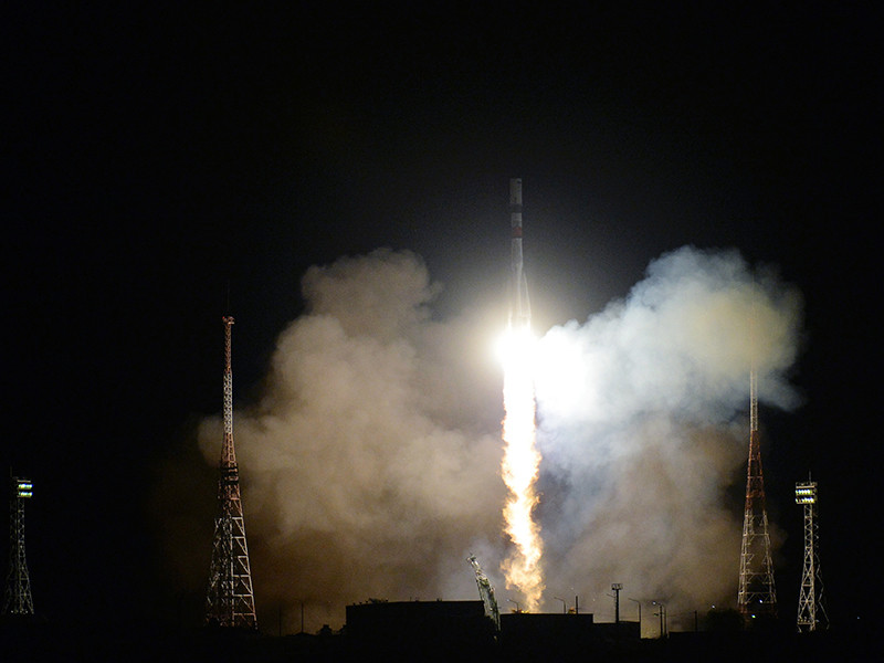 Грузовой корабль "Прогресс МС-09" пристыковался к Международной космической станции (МКС), впервые в истории прибыв к ней по сверхкороткой схеме. Полет длился менее четырех часов, передает ТАСС со ссылкой на российский Центр управления полетами (ЦУП)