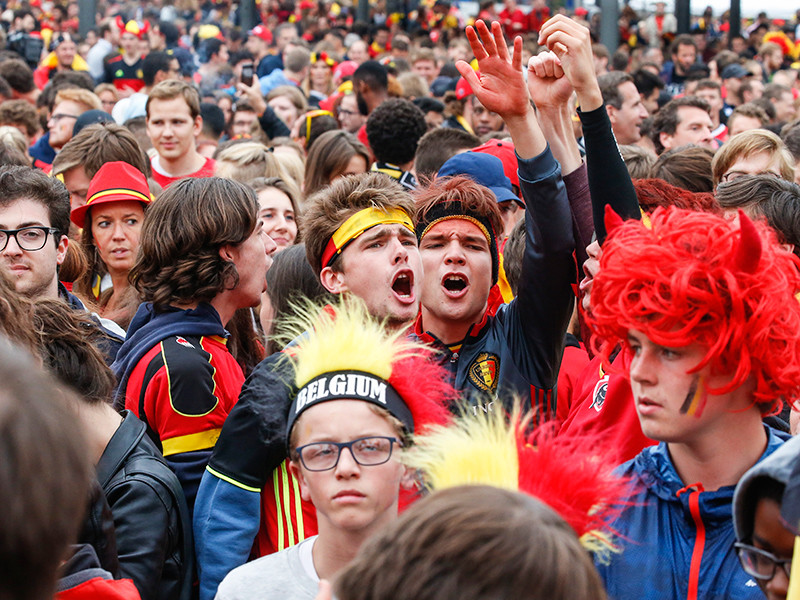 Фанаты устроили беспорядки в Брюсселе и Париже после полуфинала чемпионата мира