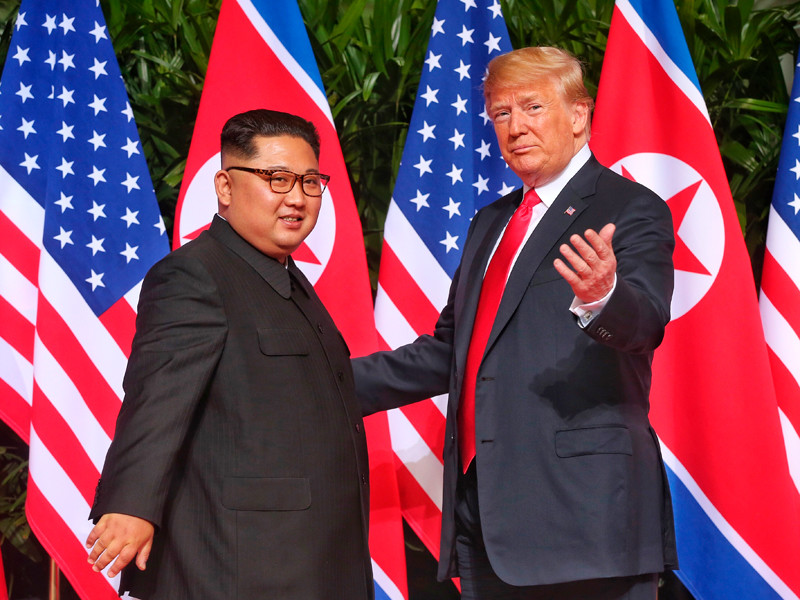 Ким Чен Ын и Дональд Трамп, Сингапур, 12 июня 2018 года