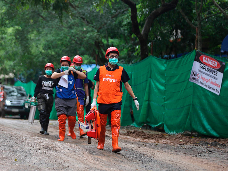 Второй день спасательной операции в Таиланде