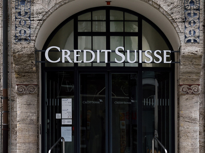 Швейцарский банк Credit Suisse заморозил "российские" активы на 5 млрд долларов