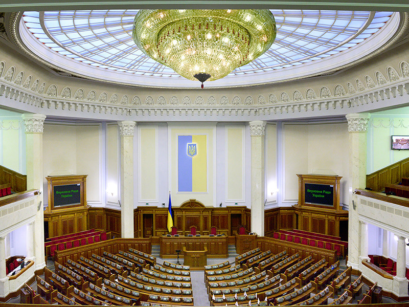 Украина подготовила на осень 2018 года около 20 ударов по России - законопроекты, вводящие ограничения и запреты, касающиеся РФ