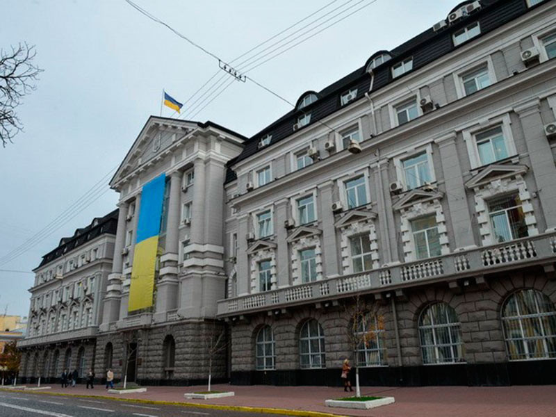 Служба безопасности Украины (СБУ) обнародовала на своем сайте список из 206 человек, которых Киев считает внештатными сотрудниками российской разведки, участвовавшими в боевых действиях на Украине и в Сирии