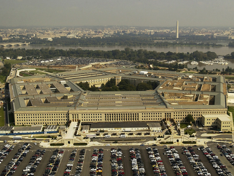 Пентагон обвинил Китай в использовании "уязвимостей" оборонной промышленности США