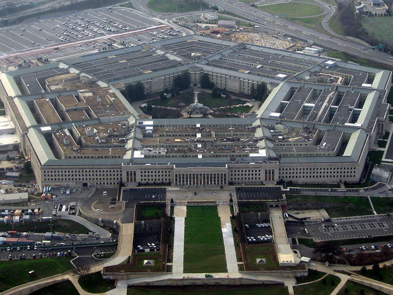 Бывшего военнослужащего американских военно-морских сил подозревают в отправке посылок с ядом рицин в Пентагон 