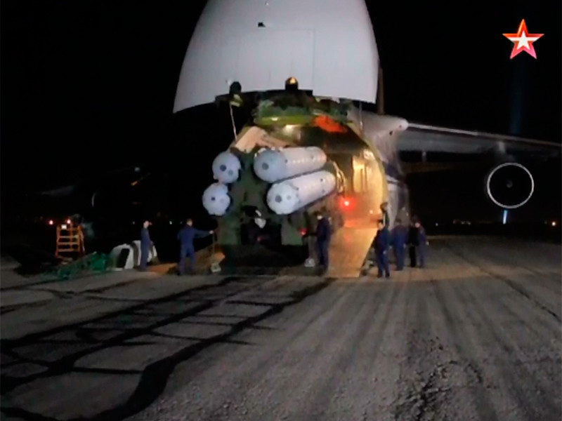 Четыре ЗРК С-300 доставлены в Сирию самолетом "Руслан"