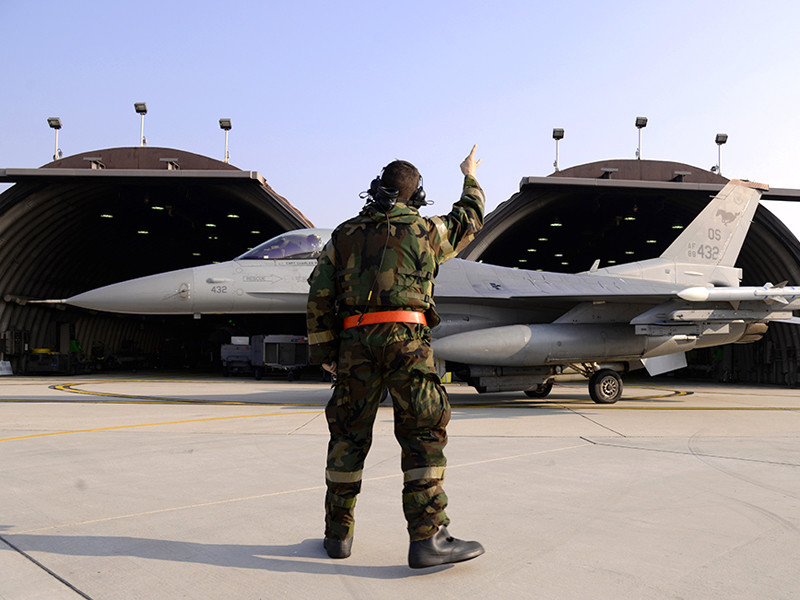 Руководители военных ведомств США и Южной Кореи решили отменить ежегодные совместные авиационные учения Vigilant Ace, которые были запланированы на декабрь
