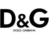 Китайские ритейлеры объявили бойкот Dolce & Gabbana после "расистских" роликов с насмешками над палочками для еды
