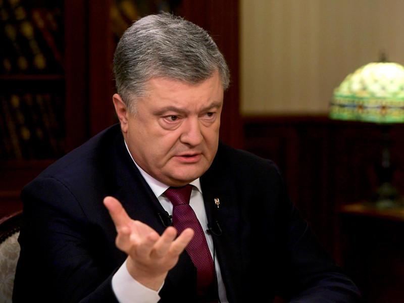 Порошенко заявил об угрозе полномасштабной войны с РФ и рассказал о молчании Путина на звонок после инцидента в Керченском заливе