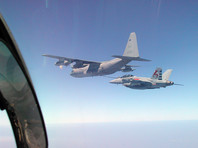 Оба самолета вылетели с базы морской пехоты США Ивакуни, расположенной на юге Японии, и проводили обычный заранее запланированный тренировочный полет