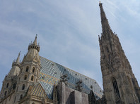 В Вене полиция срочно эвакуировала людей из собора Святого Штефана из-за сообщения о бомбе