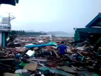 Жертвами цунами на островах Ява и Суматра стали 222 человека, еще 843 получили ранения