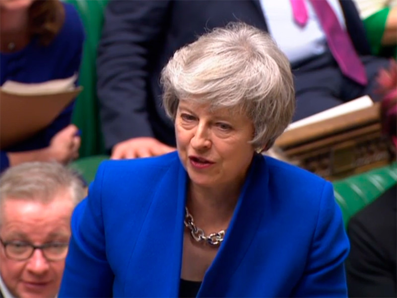 Правительство Терезы Мэй преодолело вотум недоверия в парламенте