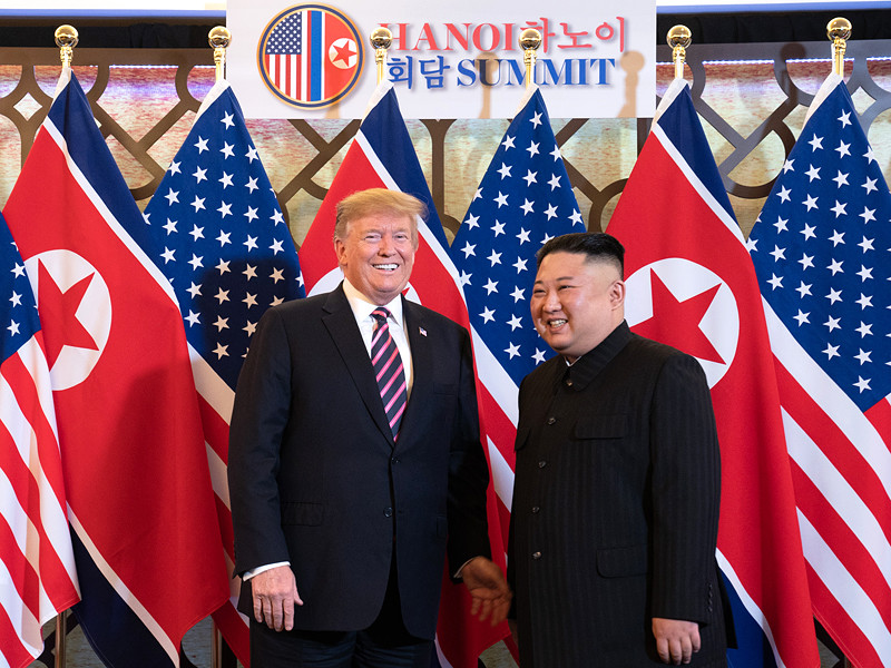 Дональд Трамп и Ким Чен Ын, 27 февраля 2019 года