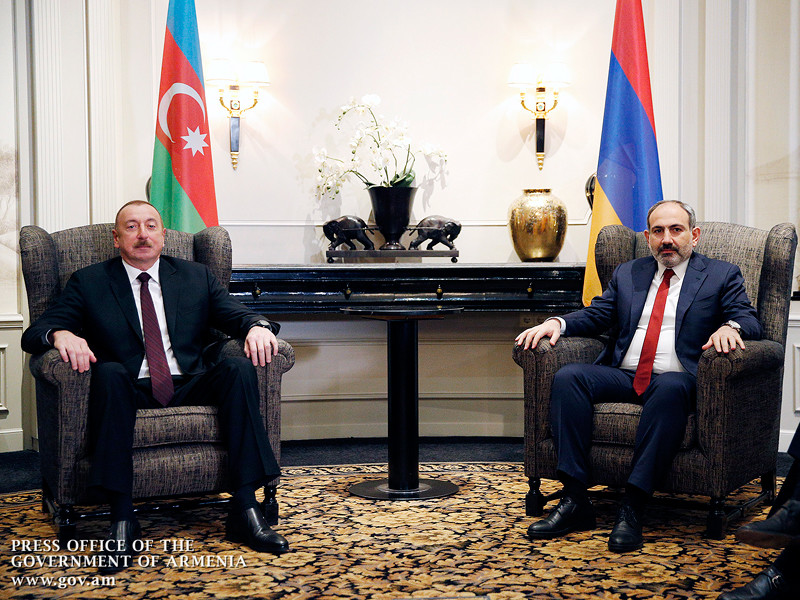 Премьер-министр Армении Никол Пашинян считает, что встреча с президентом Азербайджана Ильхамом Алиевым по нагорнокарабахскому урегулированию прошла нормально