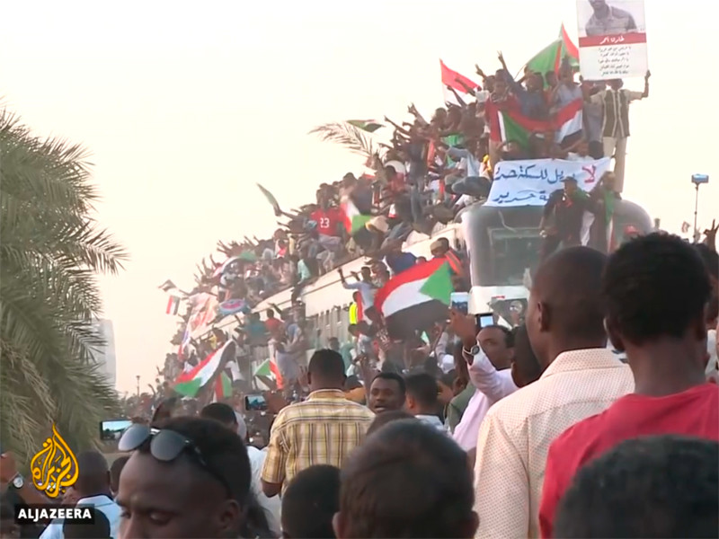 В Судане возобновляется движение поездов по решению военных