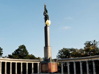 МВД Австрии установило камеры видеонаблюдения для защиты памятника советским воинам в Вене