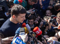 Зеленский продолжает лидировать на выборах Украины после подсчета более половины протоколов