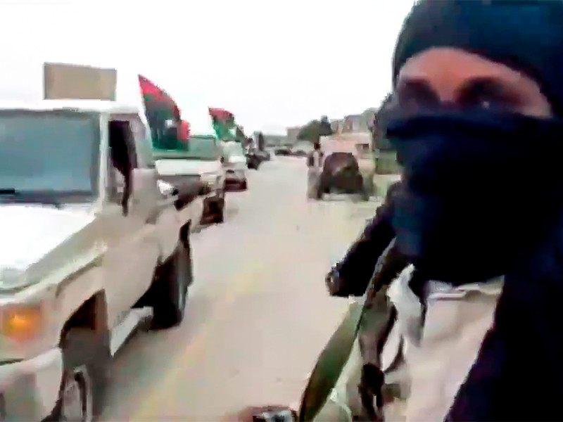 Проправительственные силы Ливии объявили о контрнаступлении против армии Хафтара, которому пригрозили арестом
