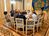 Зеленский подписал указ о роспуске Рады и назначил досрочные выборы в парламент на 21 июля