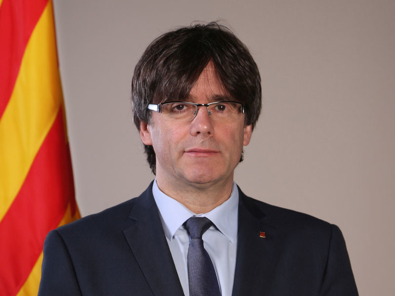 Европарламент отказался признавать своим депутатом бывшего лидера Каталонии Пучдемона