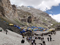 В индийском штате Джамму и Кашмир призвали туристов и паломников как можно скорее покинуть его территорию