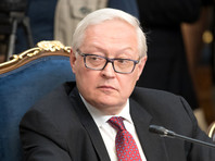 Замминистра иностранных дел России Сергей Рябков, которого цитирует ТАСС, заявил, что США "взяли курс на нагнетание военной напряженности"