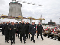 Александр Лукашенко во время посещения площадки строительства Белорусской АЭС, 9 октября 2015 года