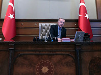 Президент Турции Реджеп Тайип Эрдоган объявил о начале третьей военной трансграничной операции в Сирии под названием "Источник мира", направленной против Рабочей партии Курдистана и "Исламского государства"*