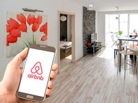 Туристы, бронирующие жилье через сервис Airbnb, будут платить больше - 10% за ночь

