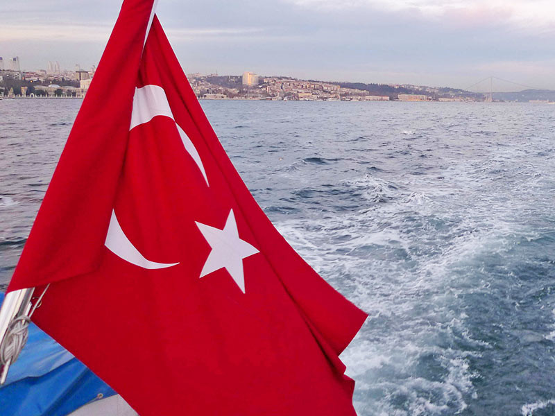 Турция задумалась о перекрытии черноморских проливов, в которые вошли российские фрегаты с крылатыми ракетами